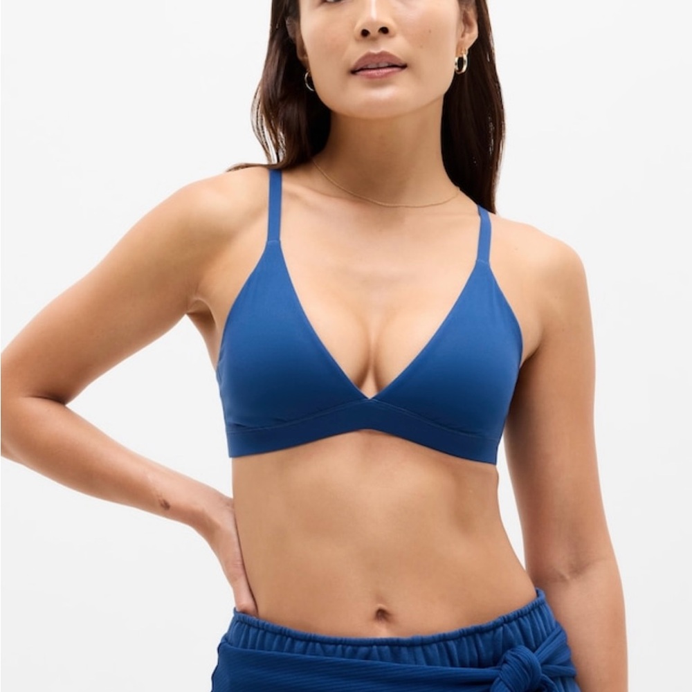 Athleta Vitaform Plunge Bralette